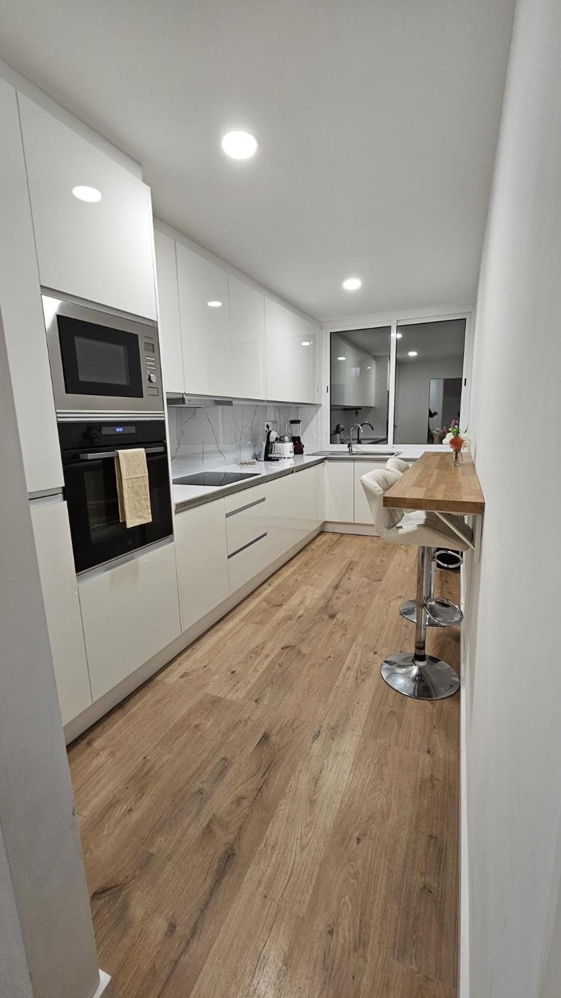 Apartamento T3 Em Lisboa/ ケルース エクステリア 写真